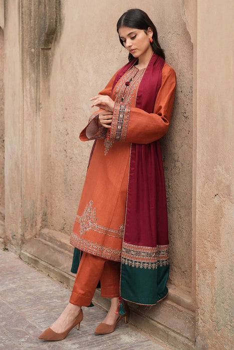 Jazmin - 3PC Embroidered Lawn Suit #8089